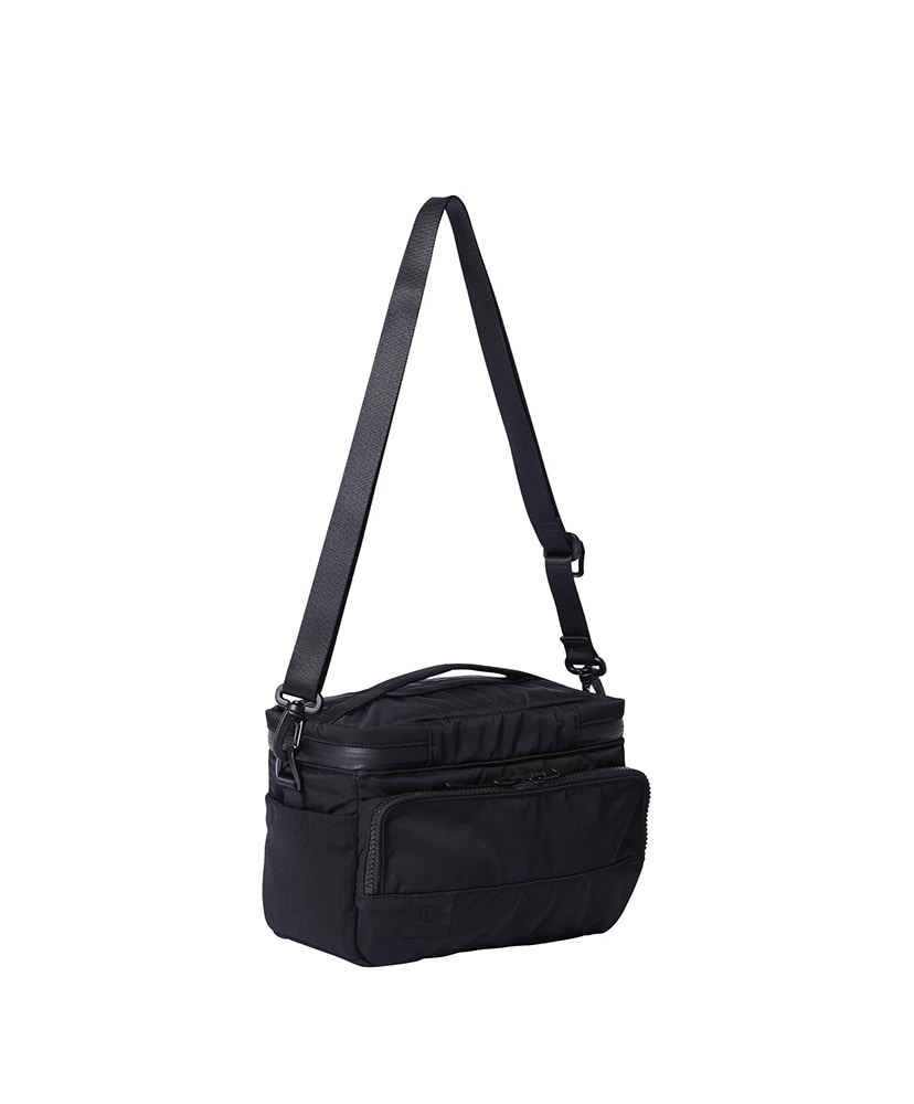 BLACK BEAUTY - CAMERA BAG Black/ブラック F