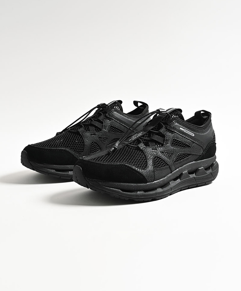 Black/ブラック