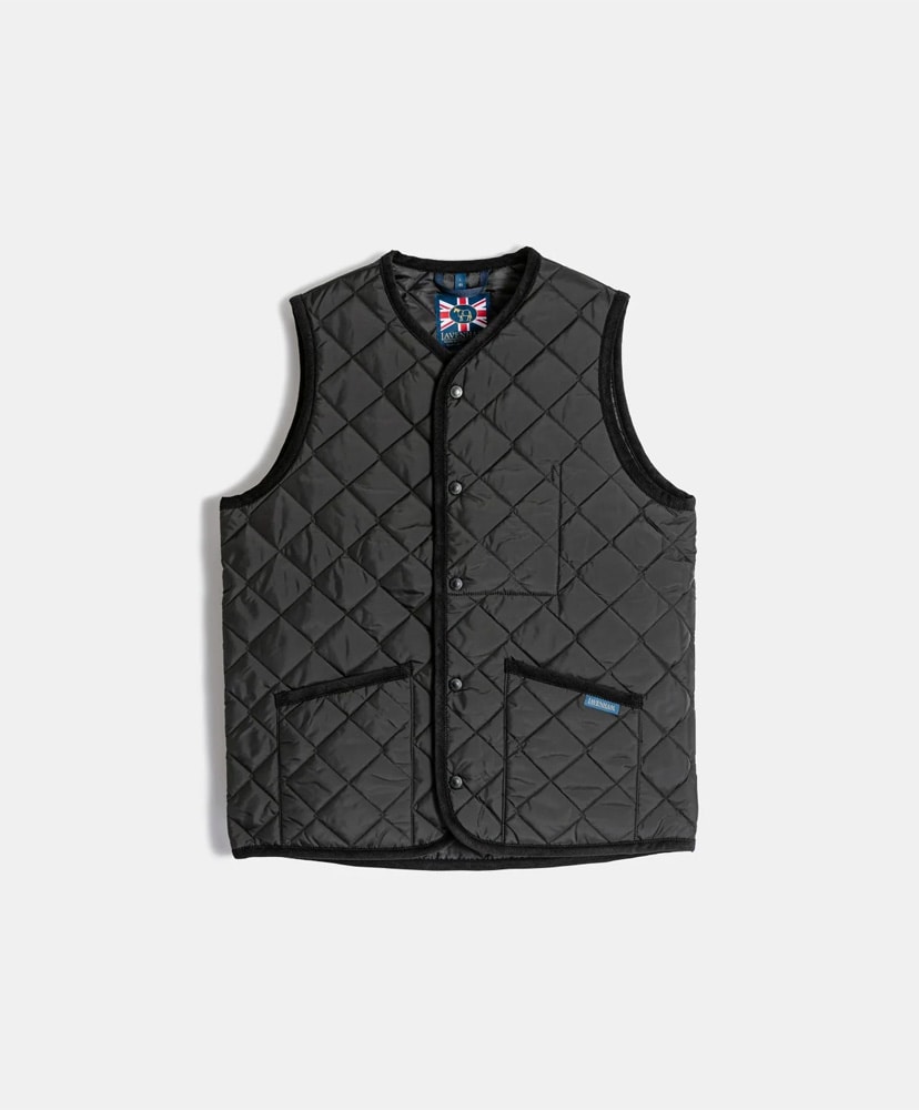 Sable Black/セーブルブラック