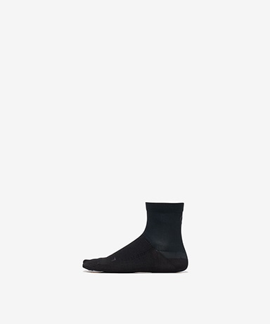 P/Fiber Tabi Quarter Socks (Unisex)