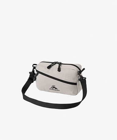Light Alp Shoulder