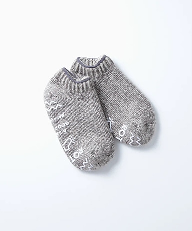 Pile Sockslipper
