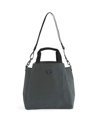 バッグ AP STUDIO CAPELOMINI TOTE BAG WITH POUCH f43935.003
