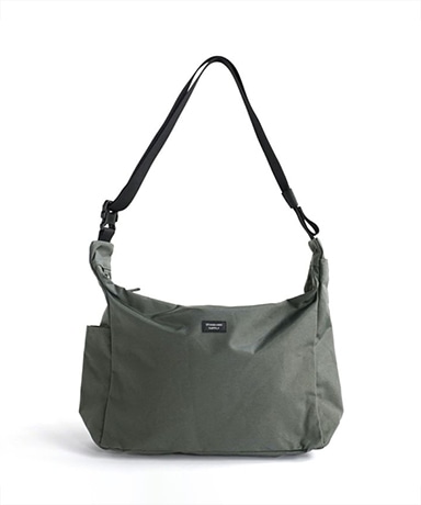 SIMPLICITY TRIANGLE SHOULDER