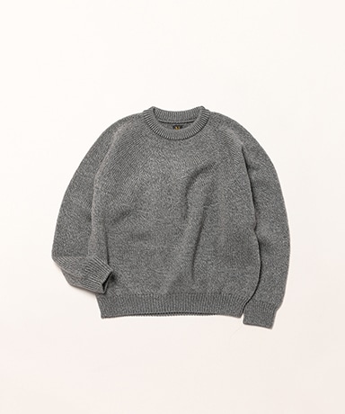 Women Spread Tenjiku Crew Neck
