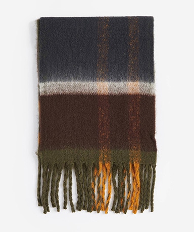 Isla Tartan Boucle Scarf