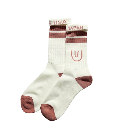 ×Ching & Co Salmon Socks