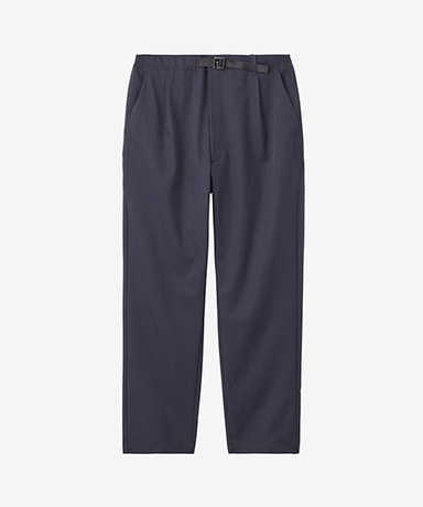 Goldwin One Tuck Tapered Stretch Pants Black at CareOfCarl.com