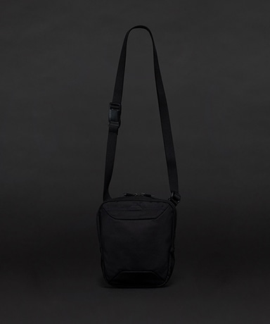 バッグ High Standard / 00s One Shoulder Shoulder Standard Hexa M(ONE Black/ブラック): MONOLITH