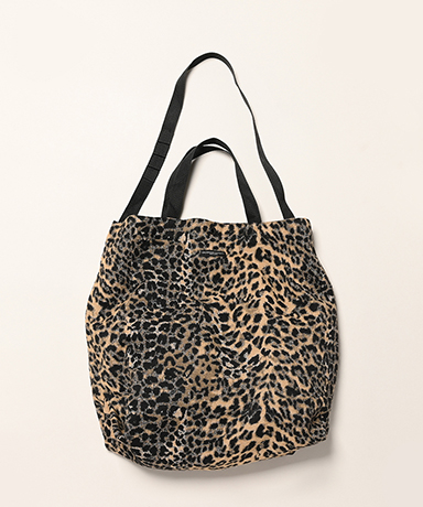 Carry All Tote - Wool Poly Leopard Jacquard