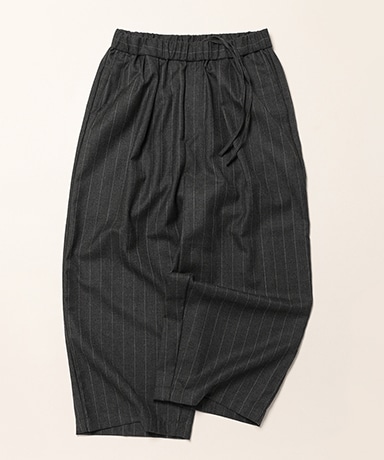 Wool Serge 2 Tuck Wide Easy Pants