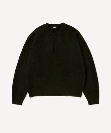 Brushed Cashmere Middle Gauge Henley Neck Sweater
