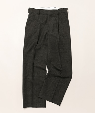 ストレートLEG TROUSER