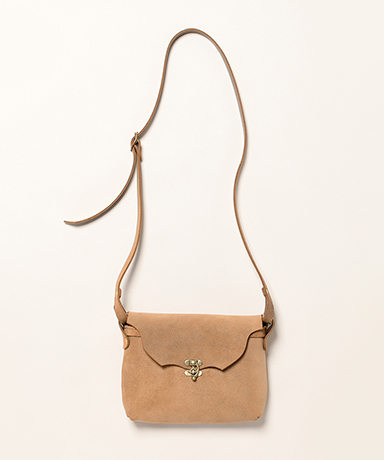 Horizontal Latch Pouch M