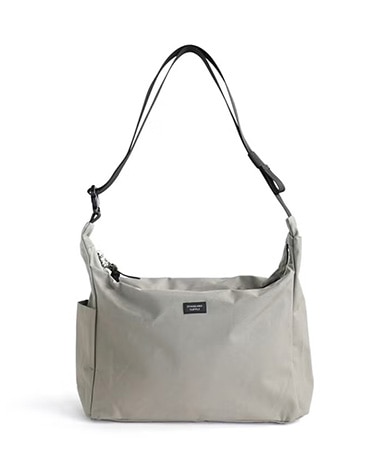 SIMPLICITY TRIANGLE SHOULDER