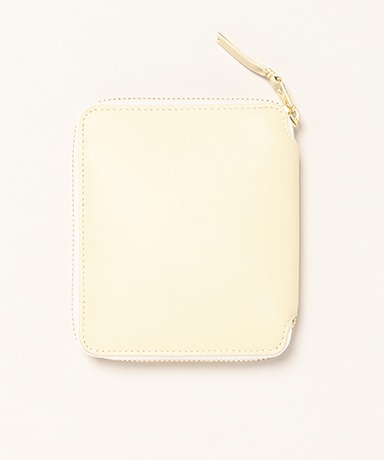 8Z-D002-051 - CLASSIC LEATHER LINE 二つ折りZip Wallet