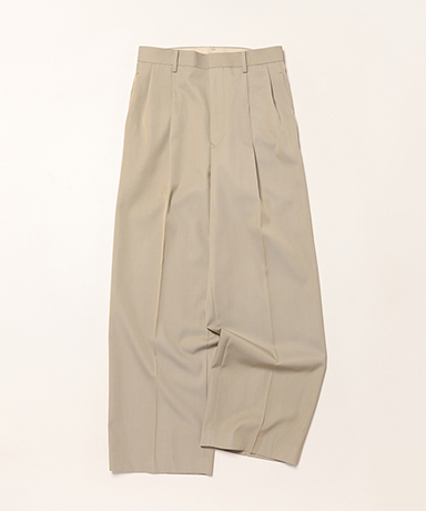 Light Wool Max Gabardine Two-Tuck Slacks