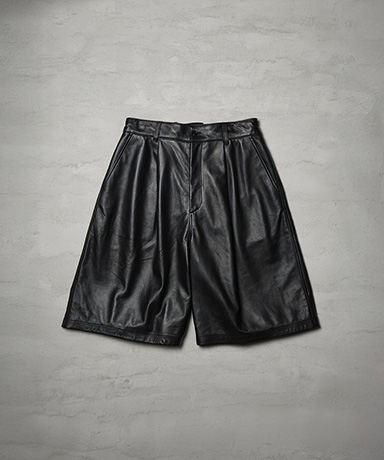 Slacks Shorts - Sheep Skin