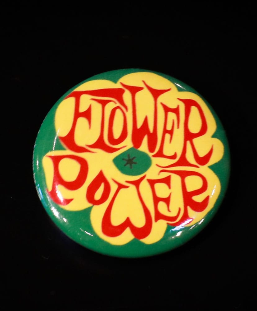 Pin Back Buttons Green Flower Power/グリーンフラワーパワー ONE