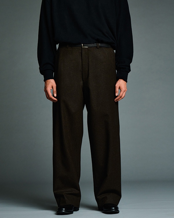 Wool Flannel Wide Trousers 着用