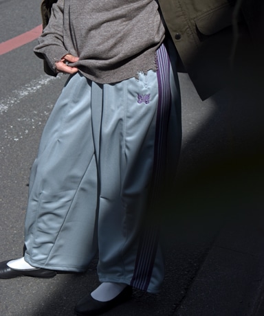 Needles 25SS-H.D. TRACK PANT [SAX/PPL/IVO］in stock.