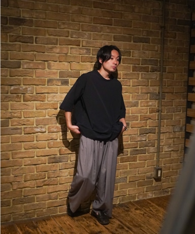 NO CONTROL AIRの清涼感のあるセットアップです。