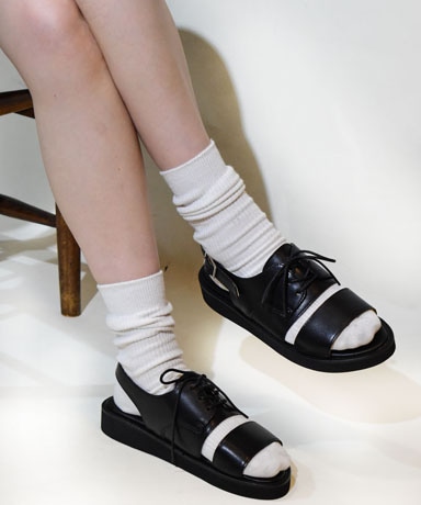 〈How to lady's shoes-素敵な靴を履いて出掛けよう！〉vol.4(1981Lady's)