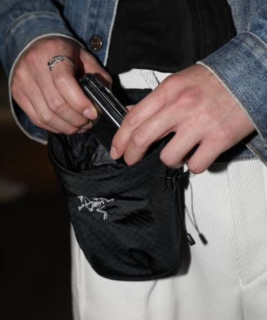 ARC'TERYX ION CHALK BAG SMALL [Black]