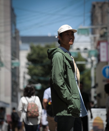 【芸能人着用】23AW anuans ダンボールドルマンプルオーバー トップス アニュアンス anuans ダンボールドルマンプルオーバー （NAVY
