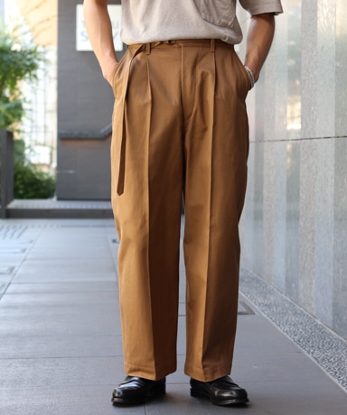 blurhms [ ブラームス ] BELTED CHINOS