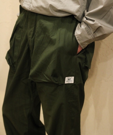 【frogman】コムサデモードメン　ロングコート　ヘリンボーン　ダークグ ジローム（GIRAUDM）（メンズ）ロング padded コート OT4F0060