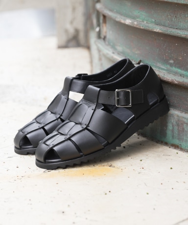 COS チャンキースレザーローファー ブラック CHUNKY SQUARE-TOE LEATHER LOAFERS チャンキー スクエアトゥ