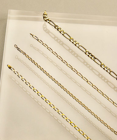 "Vintage Gold Jewelry"