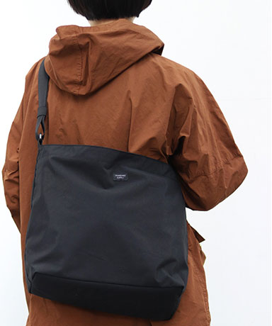【STANDARD SUPPLY/スタンダードサプライ】Wallaby/Flex A4 Shoulder