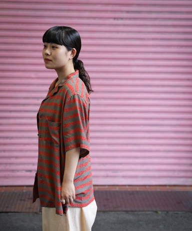 BRU NA BOINNE LOVEピヨアロハ [ベージュ]