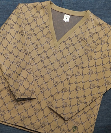 【South2 West8/サウスツー ウエストエイト】String V Neck Shirt - Poly Jq./Skull&Target
