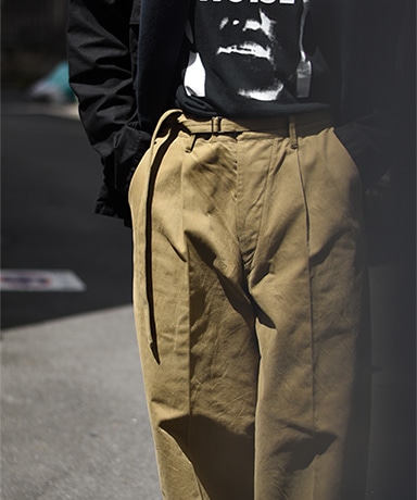 【blurhms/ブラームス】Brushed Twill Belted Trousers