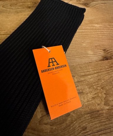 ANDERSEN-ANDERSEN ブラックマフラー Short Scarf(OS Black/ブラック): ANDERSEN-ANDERSEN