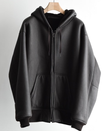 COMOLI /コモリ Delivery Digest