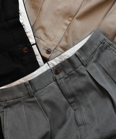 [NEAT Chino] ワードローブを支える一本