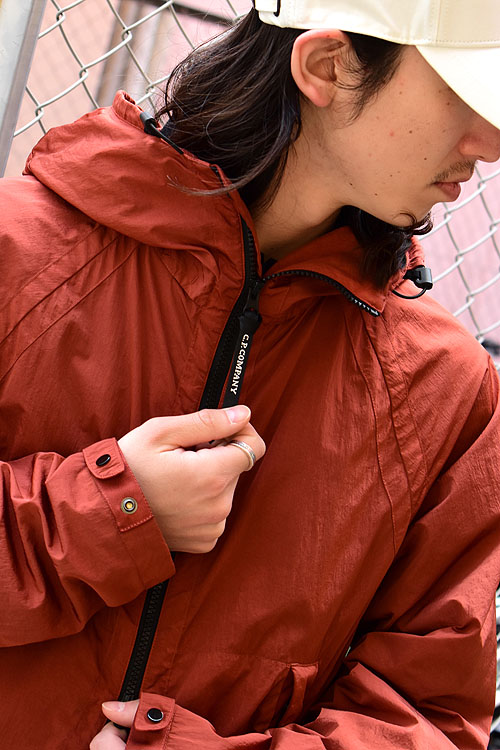 カラーブラックC.P.COMPANY goggle jacket 23ss - ナイロンジャケット