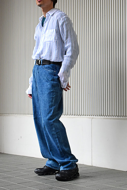 オーラリー SELVEDGE FADED LIGHT DENIM PANTS