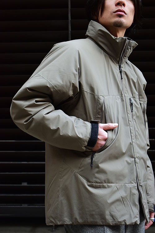 Goldwin[ゴールドウィン] 23AW GORE-TEX WINDSTOPPER Puffy Mil Jacket