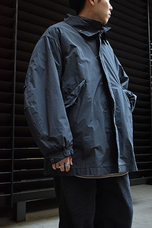 ATON[エイトン] 23AW Air Weather | Short Mods Coat [Charcoal Grey]