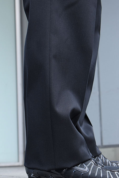 AURALEE[オーラリー] Light Wool Max Gabardine Two-Tuck Slacks