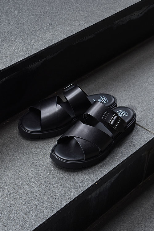 foot the coacher[フットザコーチャー] Cross Belt Sandal - Gloxi Cut Thick Sole