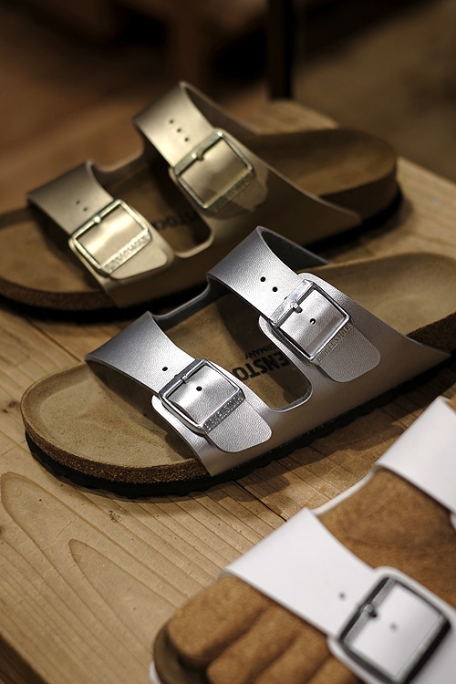 BIRKENSTOCK-Arizona series in stock.