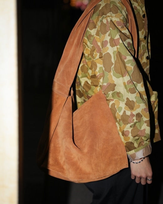 バッグ SEVEN BY SEVEN LEATHER SHOULDER BAG LEATHER SHOULDER BAG -BROWN- | IN ONLINE STORE