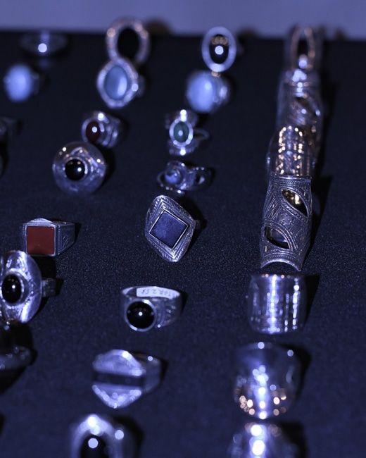 Bijoux Touareg du Sahara] (サハラ砂漠のTouareg族アクセサリー)