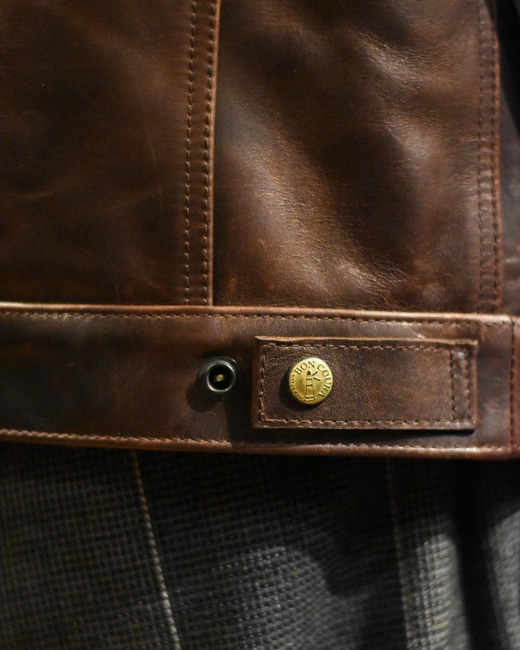 BONCOURA LEATHER ITEM SPECIAL ORDER FAIR in LOFTMAN B.D. BONCOURA LEATHER ITEM SPECIAL ORDER FAIR in LOFTMAN B.D.